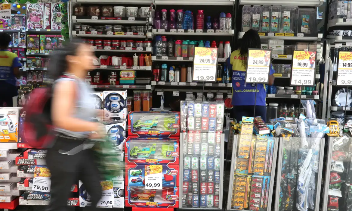 No momento, você está visualizando Manutenção da Selic em 15% ao ano preocupa setor produtivo