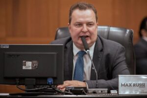 Leia mais sobre o artigo Max destina emenda e convoca homens a combater a violência contra a mulher