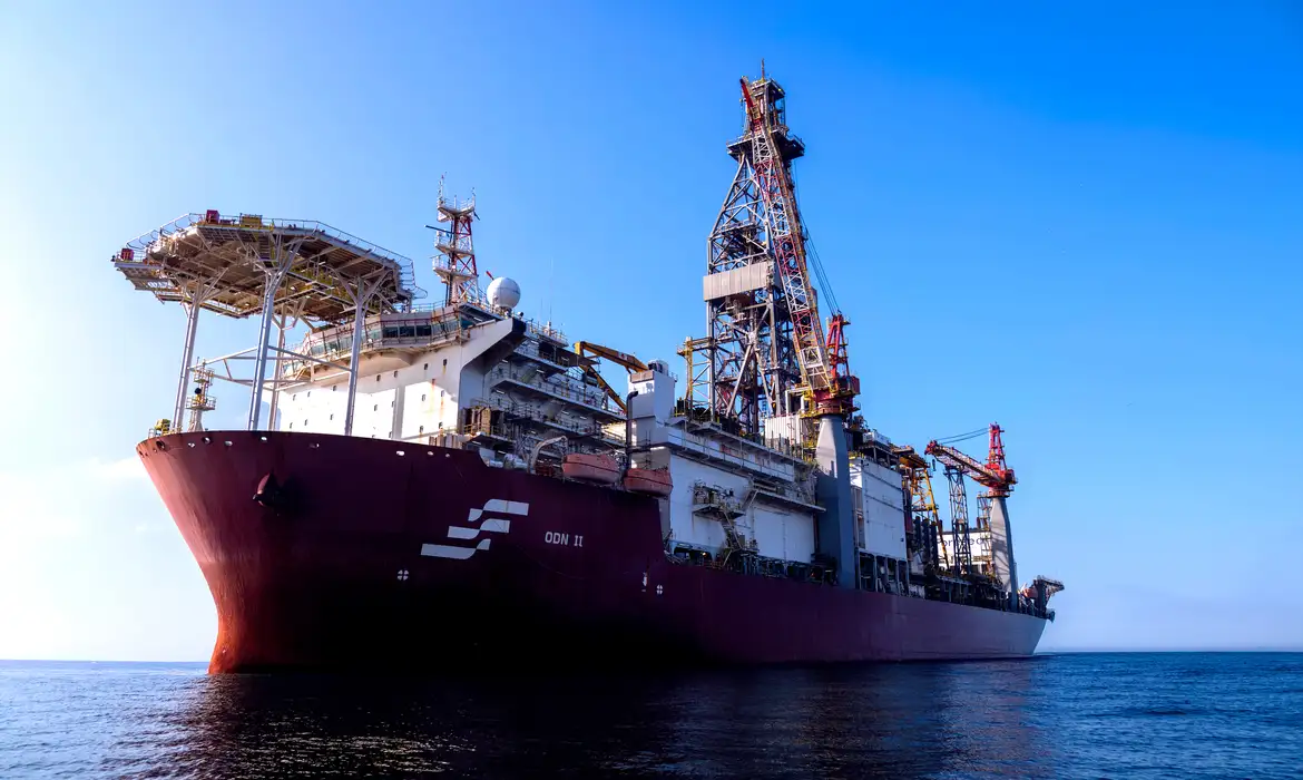 No momento, você está visualizando Petrobras descobre mais reservatório de petróleo na Bacia de Campos