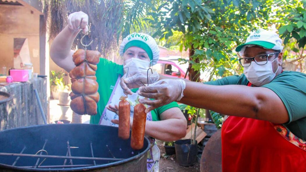 No momento, você está visualizando Várzea Grande impulsiona economia criativa com curso de embutidos artesanais