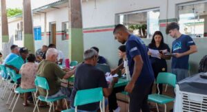 Leia mais sobre o artigo Prefeitura realiza ‘mutirão’ para regularização fundiária no bairro Vitória Régia