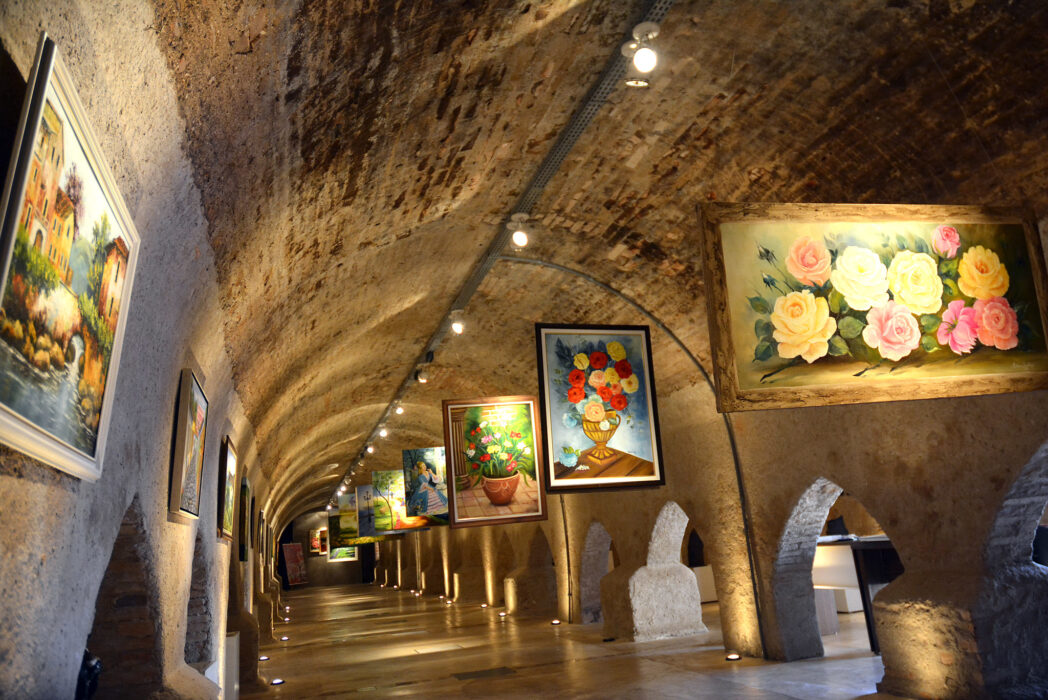 No momento, você está visualizando Exposição convida o público a um encontro com a diversidade artística em Cuiabá