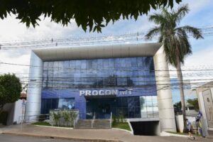 Leia mais sobre o artigo Procon-MT orienta sobre cuidados com as compras de Natal