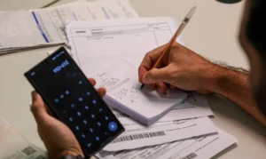 Leia mais sobre o artigo Conta de luz pode ficar mais barata de acordo com satisfação do consumidor