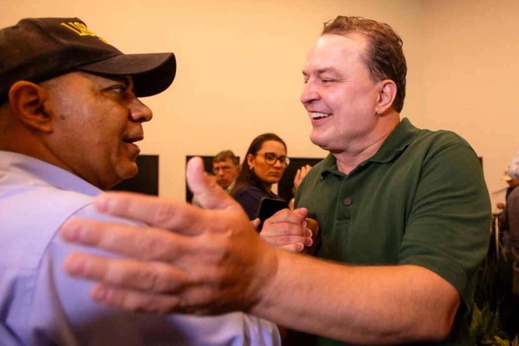 No momento, você está visualizando Max Russi acompanha autorizações de obras em quatro cidades do Araguaia