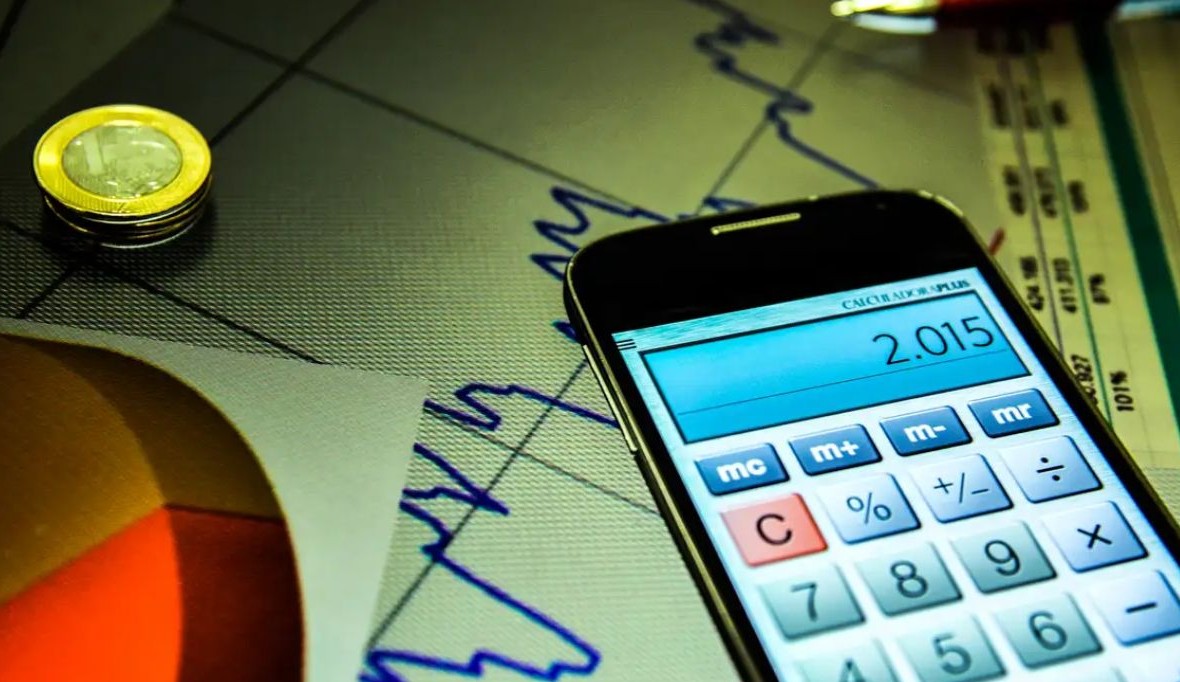 No momento, você está visualizando Mercado financeiro reduz para 4% projeção de inflação para 2026