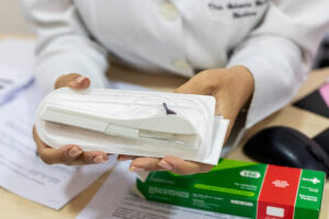 Leia mais sobre o artigo Prefeitura de Cuiabá passa a aplicar “chip anticoncepcional” via SUS; saiba mais!