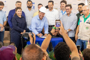 Leia mais sobre o artigo Cláudio Ferreira dá início à Policlínica Regional, marco na saúde de Rondonópolis