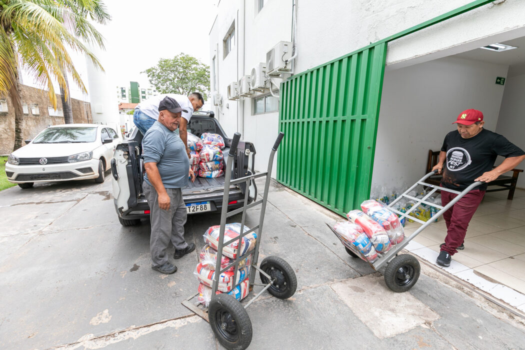 No momento, você está visualizando Prefeitura de Cuiabá atende famílias atingidas pelas fortes chuvas