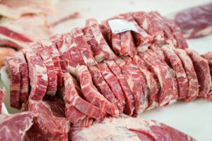 Leia mais sobre o artigo Carne bovina do Brasil tem outros destinos para driblar cota da China, diz Abrafrigo