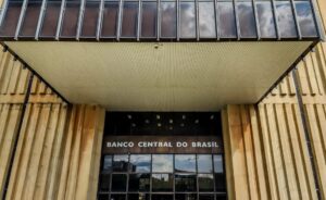 Leia mais sobre o artigo Mercado estima redução da Selic em 0,25 ponto esta semana