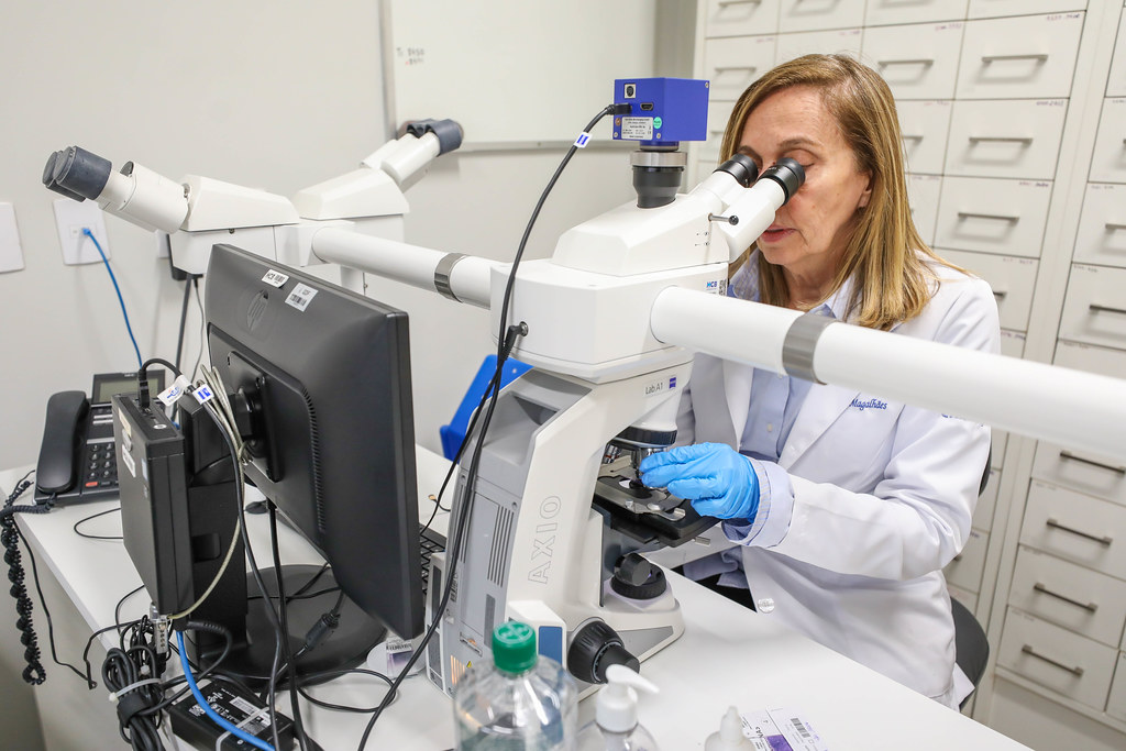 No momento, você está visualizando Molécula “espelho” pode matar células cancerígenas sem prejudicar as células saudáveis