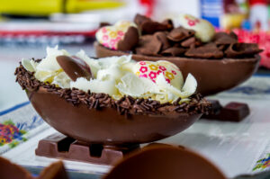 Leia mais sobre o artigo Nova tendência da Páscoa 2026 traz ovos em ‘fatias’, vale a pena?