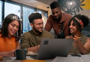 Leia mais sobre o artigo Petrobras e SENAI lançam programa de tecnologia nacional gratuito para jovens