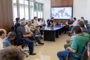 Leia mais sobre o artigo Prefeito Abilio articula com Nova Rota do Oeste melhorias para o Distrito Industrial