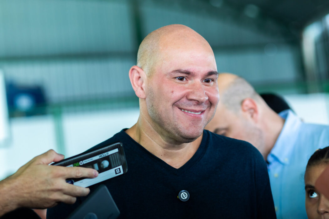 No momento, você está visualizando Prefeito participa de evento internacional sobre inovação na construção civil nos Estados Unidos