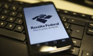 Leia mais sobre o artigo Receita abre consulta a lote da malha fina do Imposto de Renda