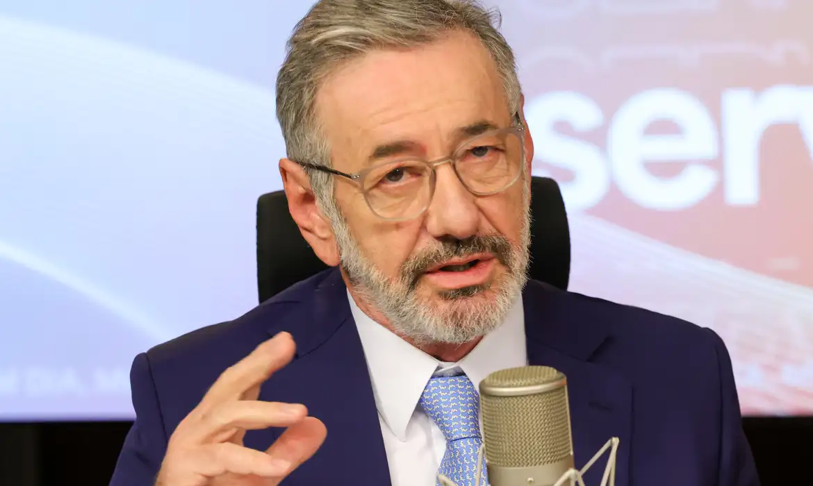 No momento, você está visualizando Ministro defende regras claras para exportar minerais críticos