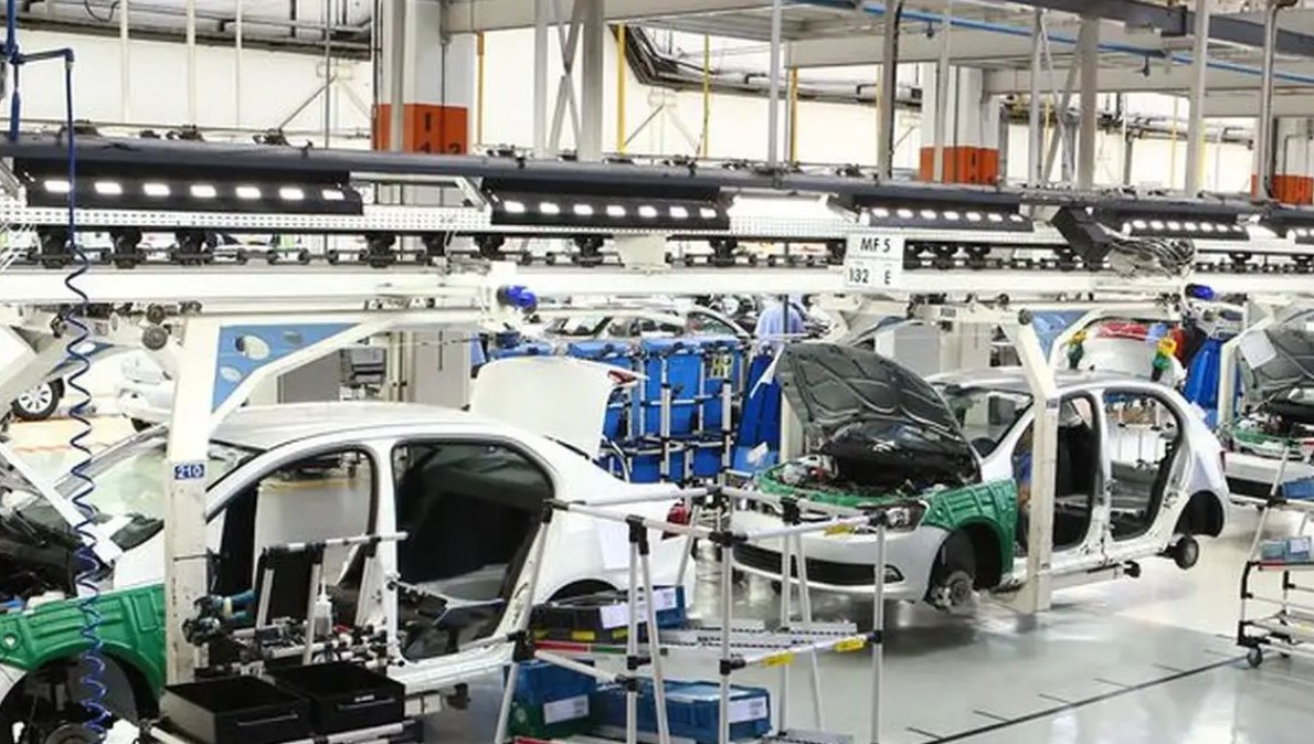 No momento, você está visualizando Indústria nacional avança 0,9% em fevereiro