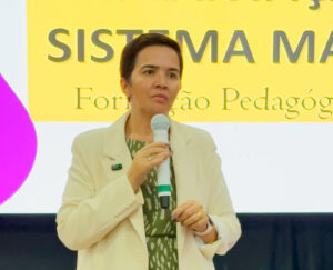 Leia mais sobre o artigo Professores de Várzea Grande aderem ao Sistema Maxi e fortalecem capacitação pedagógica