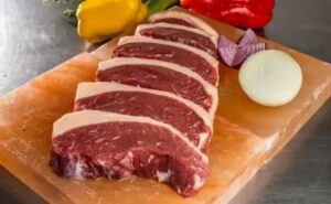 Leia mais sobre o artigo Atraso no Ministério da Agricultura provocou barreira europeia contra carne