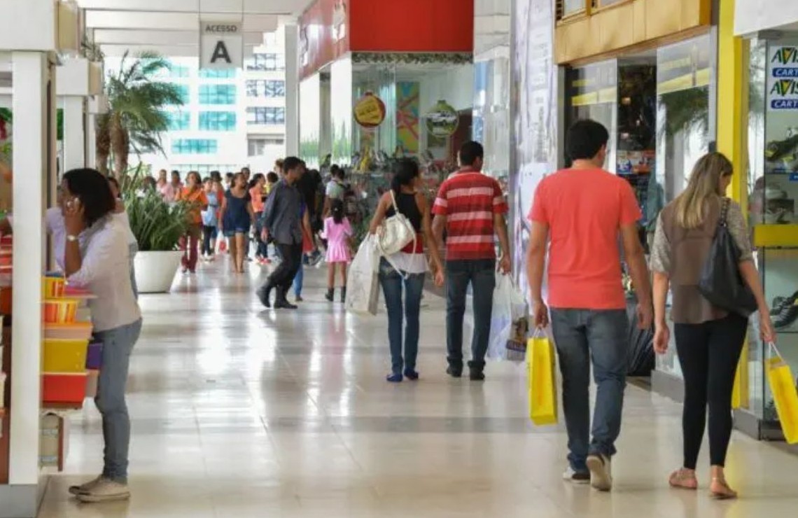 No momento, você está visualizando Dia dos Namorados deve gerar R$ 22 bilhões no varejo