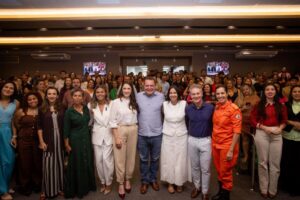 Leia mais sobre o artigo Max Russi recebe reconhecimento de profissionais da enfermagem em MT