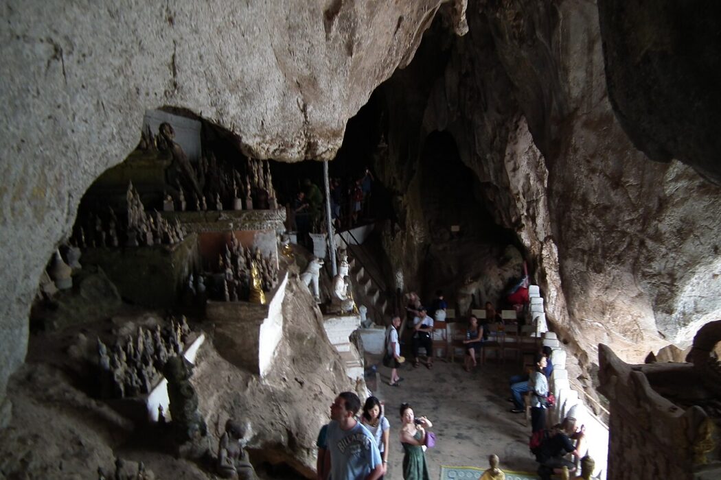 No momento, você está visualizando Primeiro sobrevivente é retirado de caverna inundada no Laos