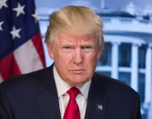 Leia mais sobre o artigo Trump diz que manter guerra poderia ter gerado catástrofe econômica nos EUA