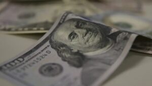 Leia mais sobre o artigo EUA impõem nova tarifa de 12,5% a produtos brasileiros