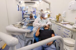 Leia mais sobre o artigo Sesc-MT irá realizar atendimentos gratuitos em odontologia, saúde da mulher e visão em Várzea Grande