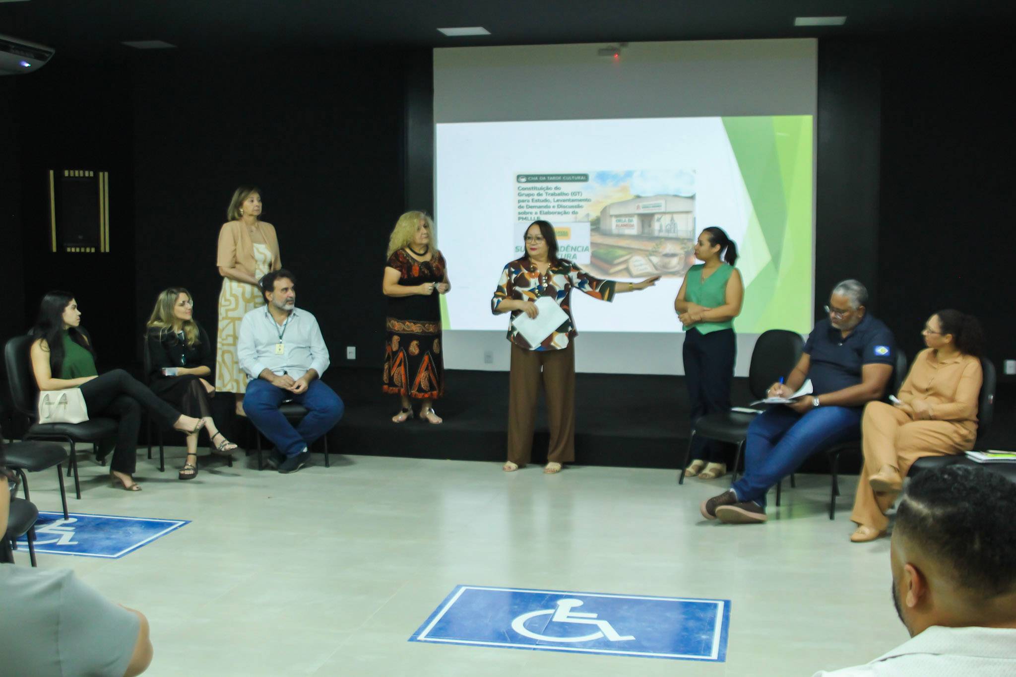 No momento, você está visualizando Várzea Grande inicia elaboração do Plano Municipal do Livro para fortalecer bibliotecas e incentivar a leitura