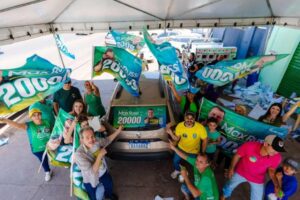 Leia mais sobre o artigo Campanha de Max Russi reúne mais de 700 carros em adesivaço