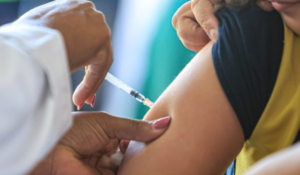 Leia mais sobre o artigo Dia D de vacinação contra 20 doenças acontece neste sábado (22) em todo o País