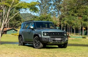 Leia mais sobre o artigo Jetour T2 4×4 chega ao Brasil com 597 cv e até 1.300 km de autonomia