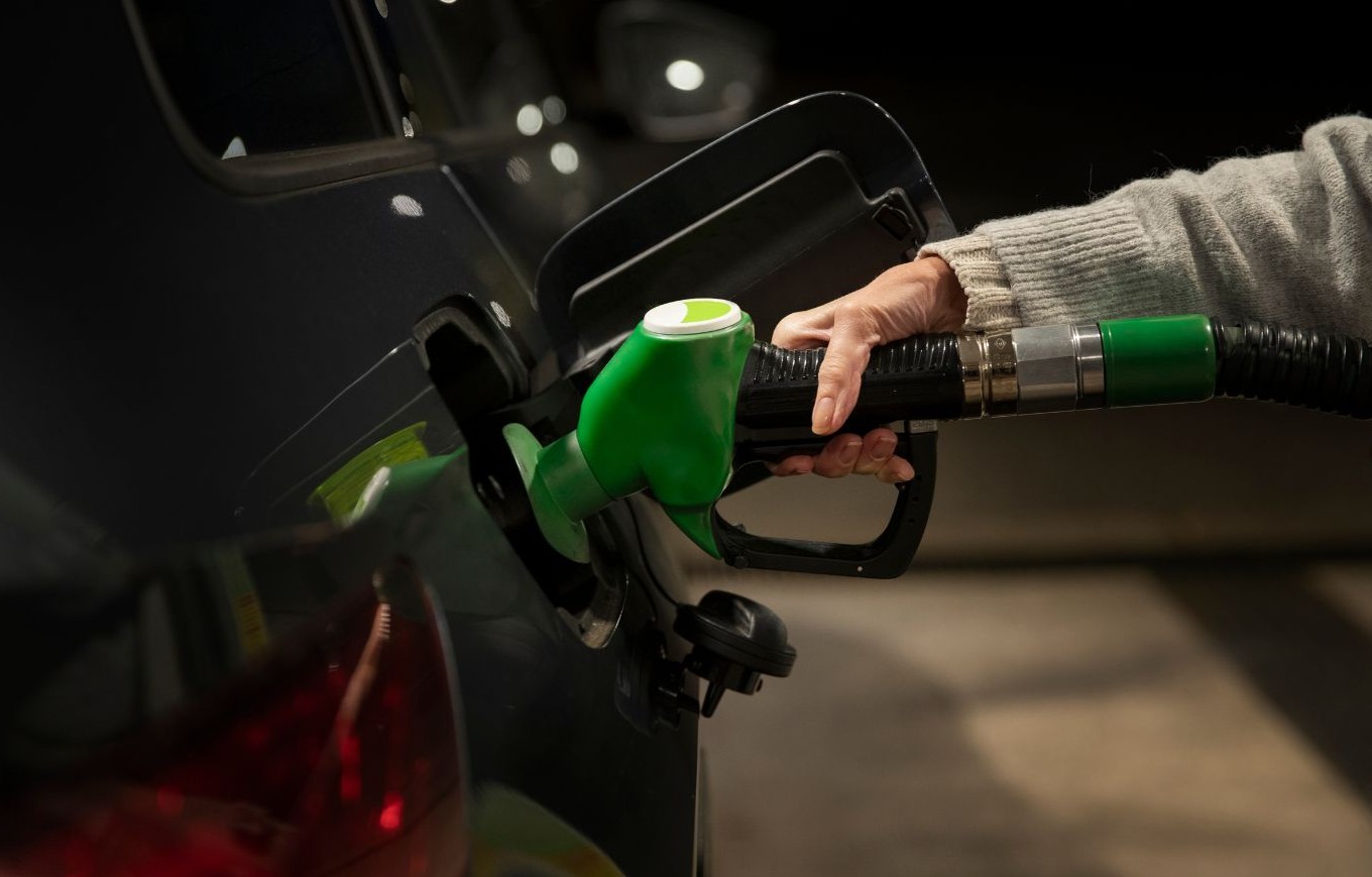 No momento, você está visualizando Governo prorroga subsídio à gasolina até 9 de setembro