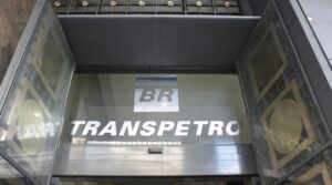 Leia mais sobre o artigo Transpetro abre concurso público com salário inicial de até R$ 15 mil