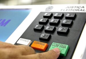Leia mais sobre o artigo TSE define tempo de propaganda eleitoral; Lula lidera