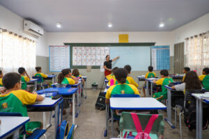 Leia mais sobre o artigo Várzea Grande conclui Censo Escolar 2026 com 100% das escolas e registra crescimento de 7,3% nas matrículas