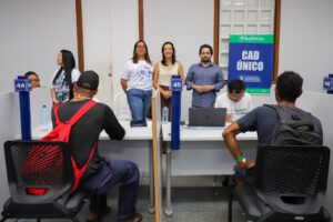 Leia mais sobre o artigo Prefeitura de Várzea Grande leva saúde, assistência e habitação ao Pop Rua Jud