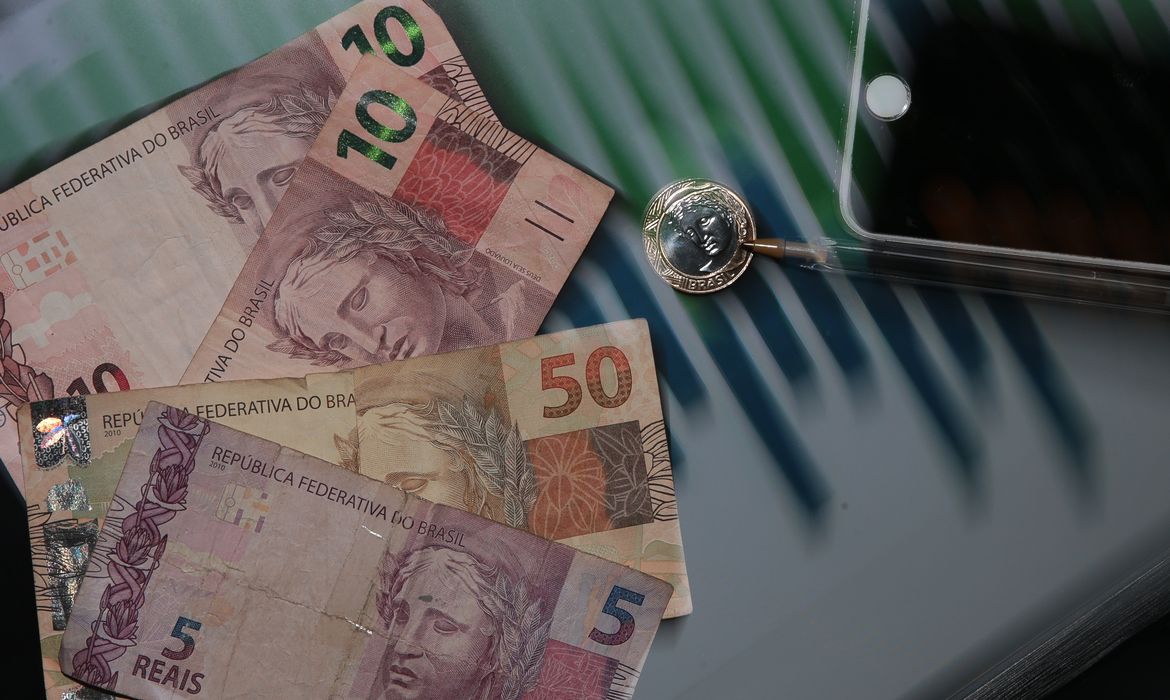 No momento, você está visualizando Ata do Copom atribui corte da Selic à desaceleração econômica