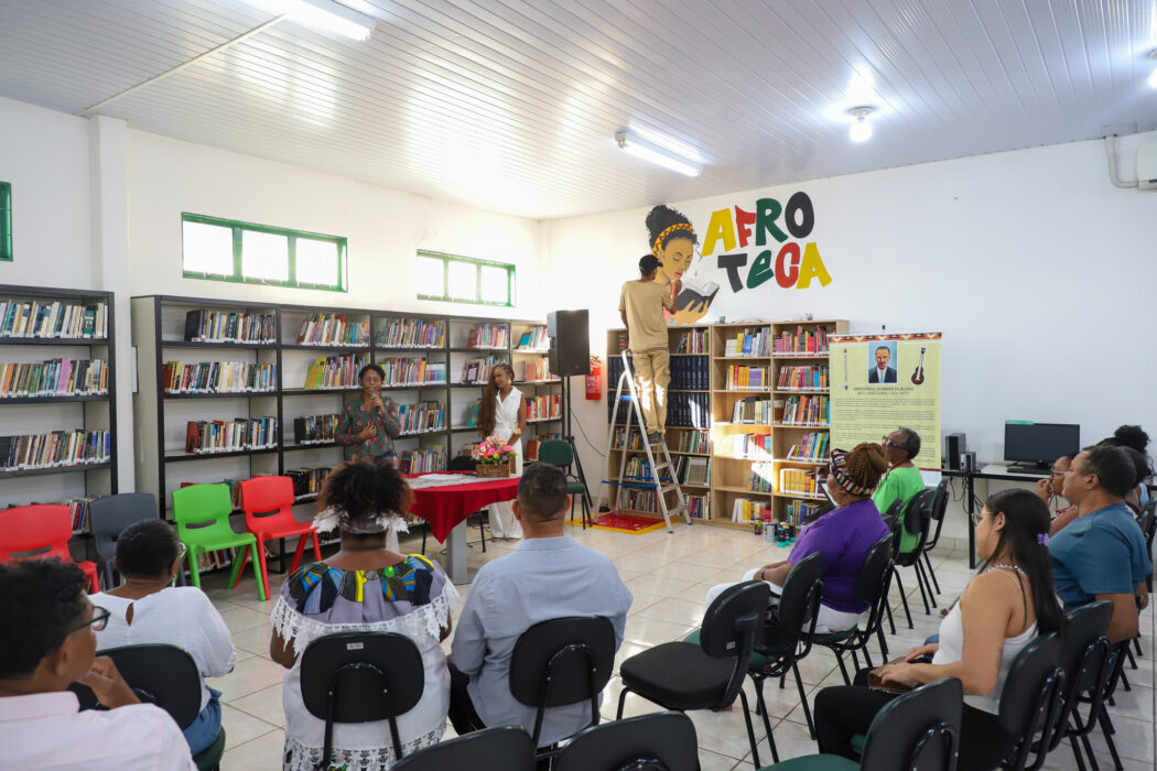 No momento, você está visualizando Biblioteca Pública de Várzea Grande inaugura Afroteca para valorizar memória e produção intelectual negra
