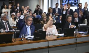Leia mais sobre o artigo CCJ do Senado aprova texto-base da PEC da Segurança Pública