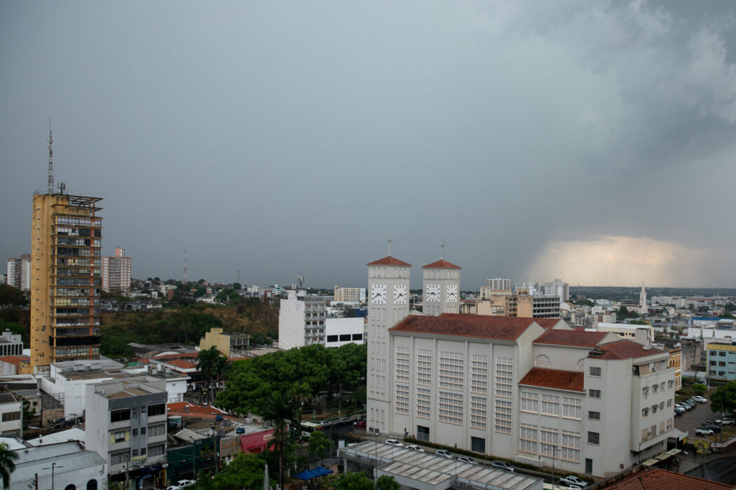 No momento, você está visualizando Defesa Civil alerta para queda de temperatura e retorno do calor em Cuiabá