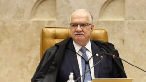 Leia mais sobre o artigo Fachin adia julgamento do caso Mendonça no STF