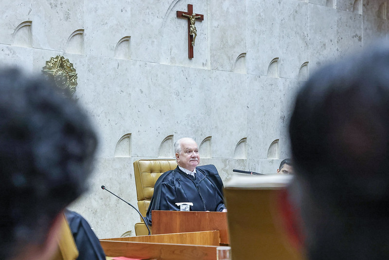 No momento, você está visualizando Fachin tira Moraes da relatoria do inquérito das fake news