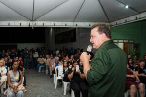 Leia mais sobre o artigo Max Russi defende ampliar atendimento a crianças neurodivergentes