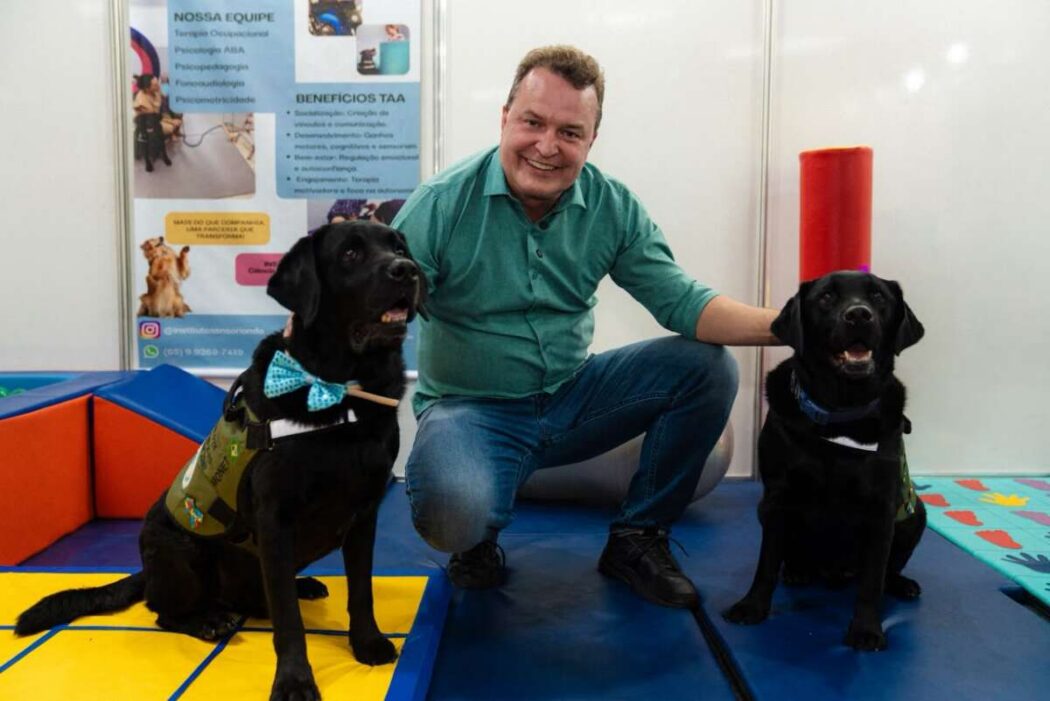 No momento, você está visualizando Max Russi participa da Expopet e destaca avanços na proteção animal em Mato Grosso