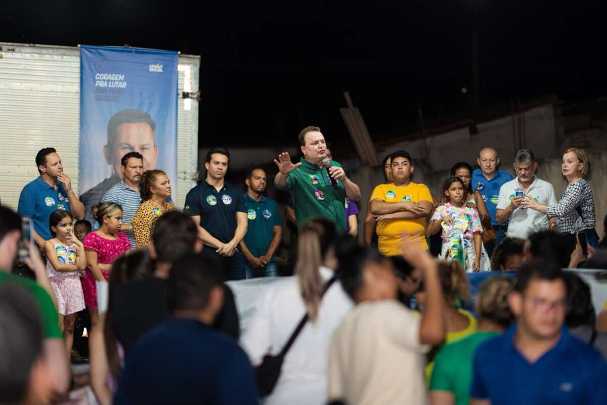 No momento, você está visualizando Max reúne multidão e fecha rua no Parque Amperco, em Cuiabá
