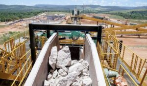 Leia mais sobre o artigo Minerais críticos e estratégicos empregam 129 mil pessoas no Brasil